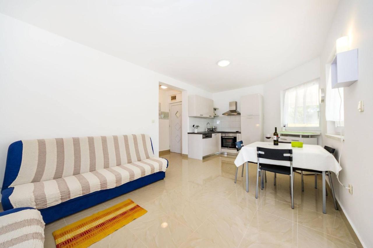 Apartmani Tanja Pridraga Exterior foto